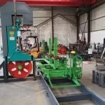 Vertical lumber mill saw