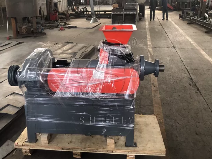 charcoal briquette machine packing site