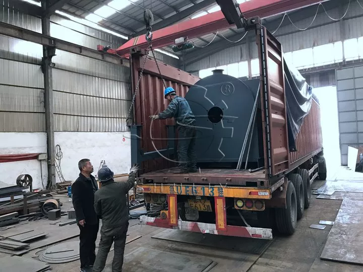 machine de fabrication de charbon de bois en continu expédiée au Royaume-Uni