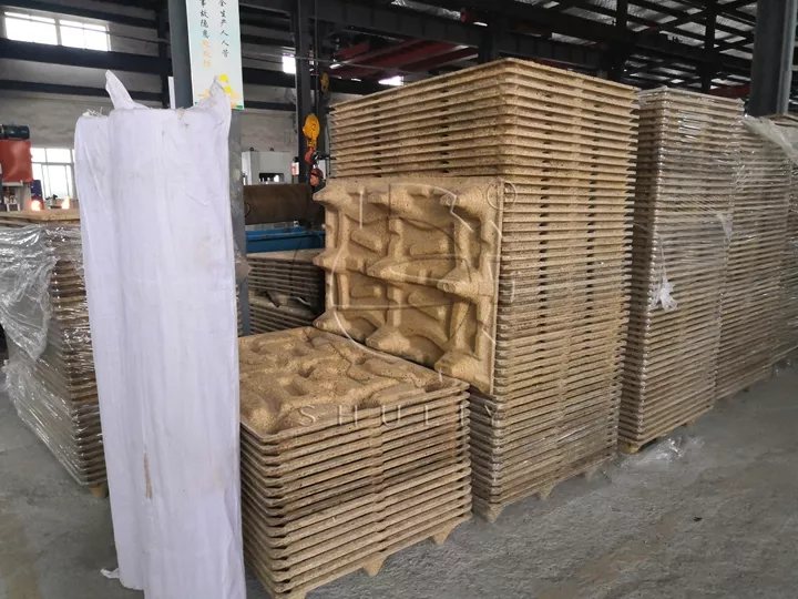 compressed pallets