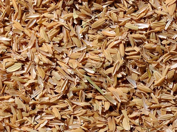 cáscara de arroz de cultivos